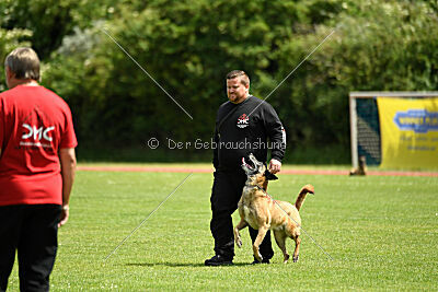 Criquette von Malihattan