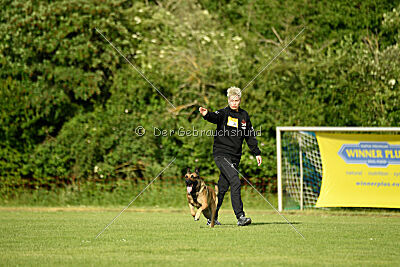 Ouzo von den brennenden Herzen