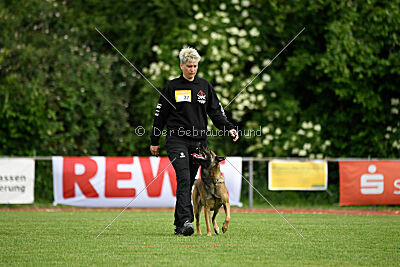 Ouzo von den brennenden Herzen