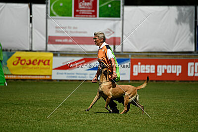 Una vom Holzhäuser Flur